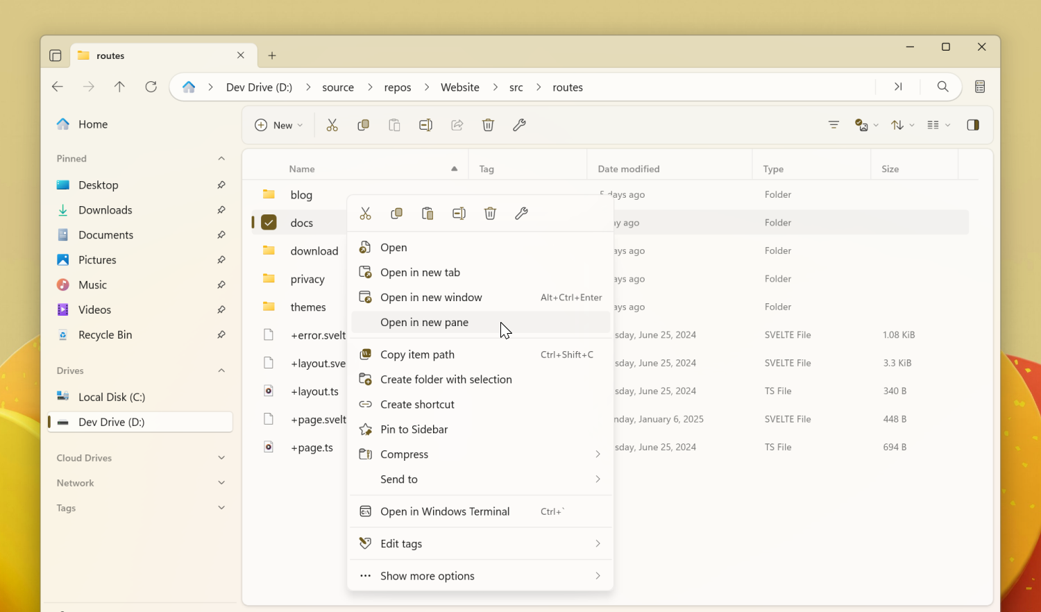 Open folder in new pane